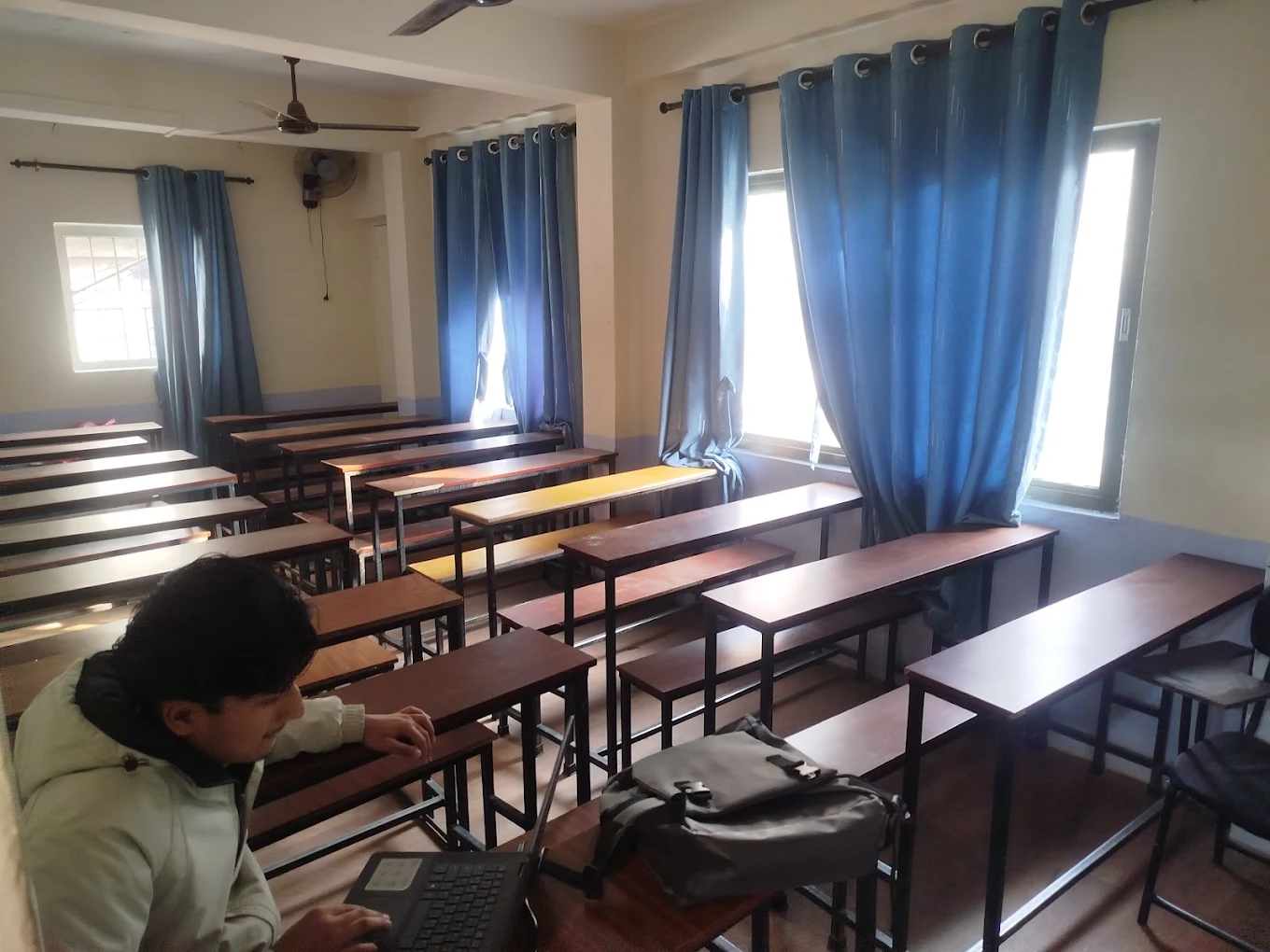 Saral Shikshya Academy